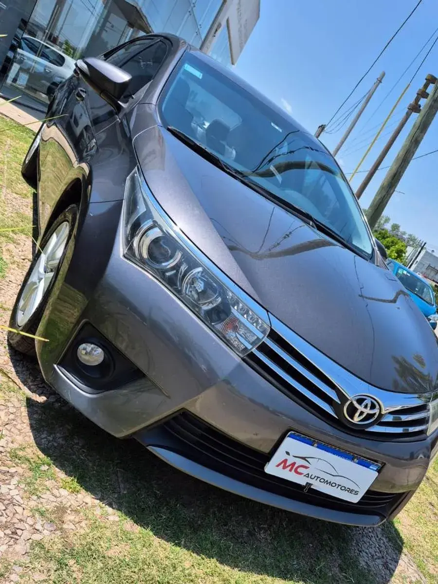 Toyota Corolla 2017 1.8 Xli Cvt 140cv