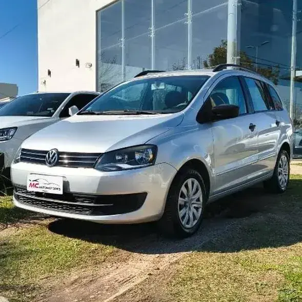 Volkswagen Suran 2013 1.6 Comfortline 101cv 11a